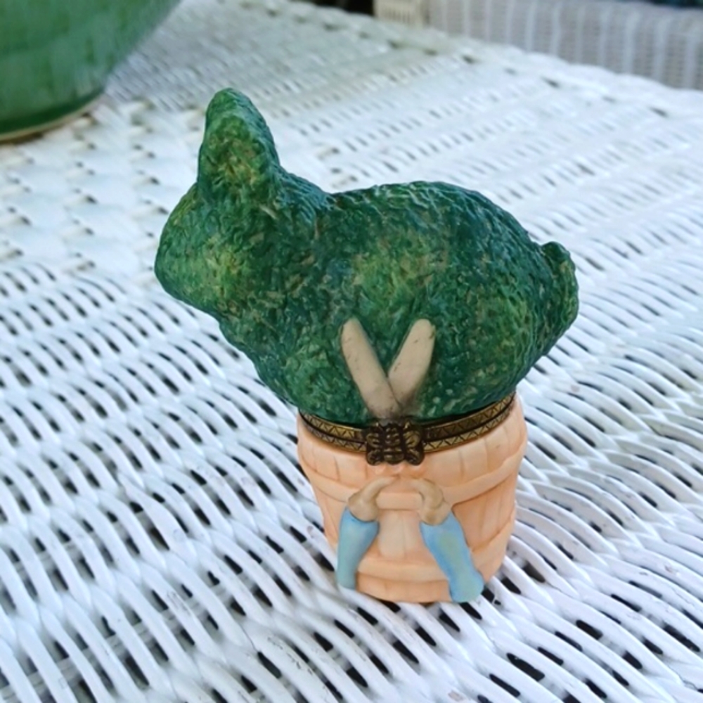 Sweet Ceramic and brass Bunny Rabbit Trinket Box